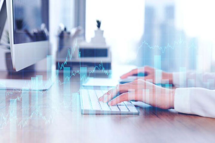 空调制热10小时多少电 10匹空调制热一小时多少度电